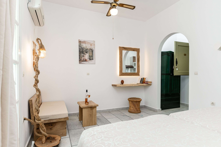 Bedroom 3, Studios Vrettos Beachfront Hotel, South Aegean