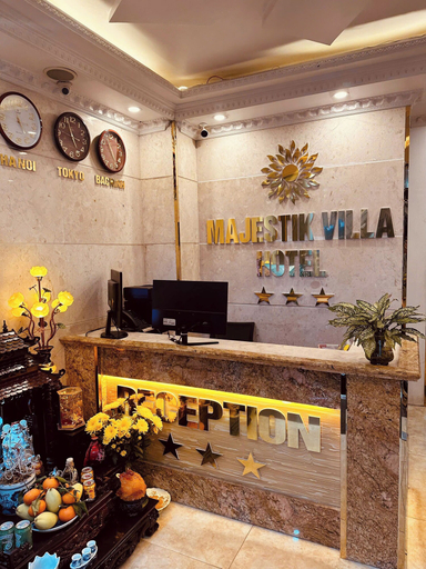 Majestik Hotel, Từ Liêm