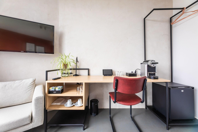 Bedroom 2, Hotel Gooiland, Hilversum