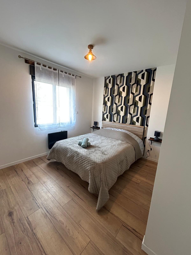 Bedroom 3, LA CHABEAUDIE, Haute-Vienne