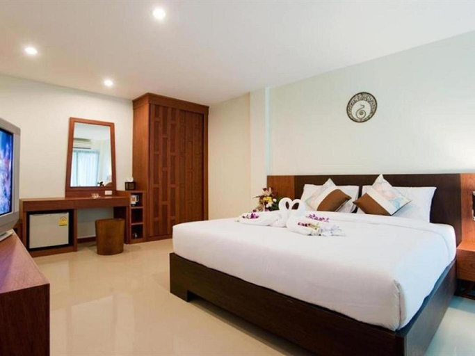 Bedroom 25
