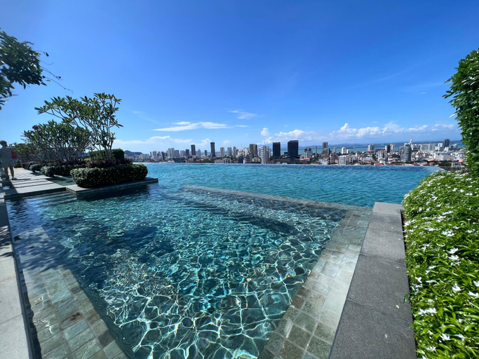 Sport & Beauty 2, Georgetown Beacon | SkyPool | Family & Baby |9 pax, Pulau Penang
