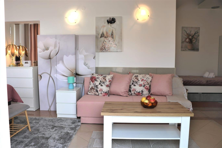 Others 3, Carla Apartment Opuzen Modern Oasis and Comfort, Opuzen