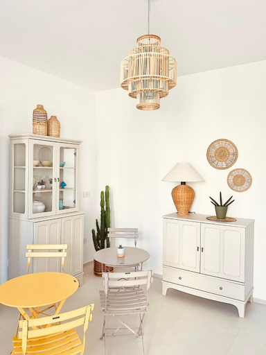 Others 5, Camere Assud, Lecce