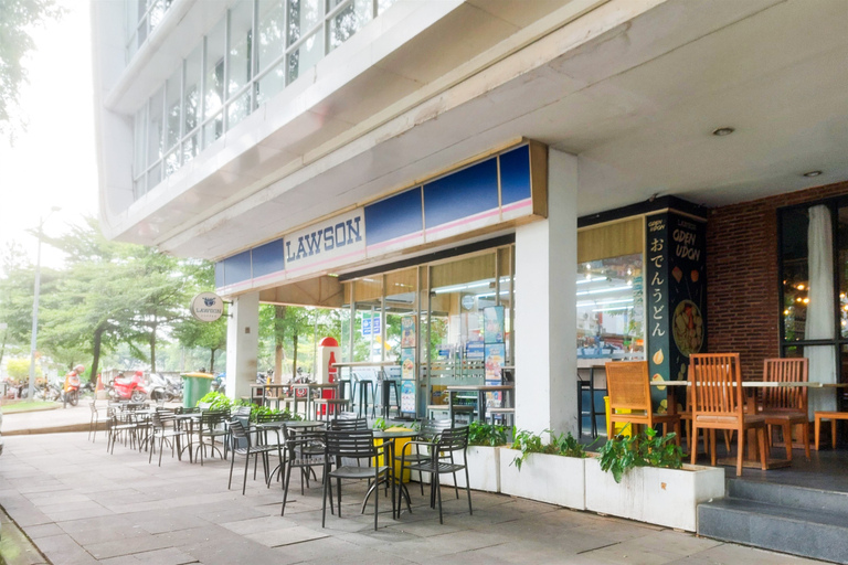 Food & Drinks, Cozy Studio Room (No Kitchen) Apartment Aeropolis Residence By Travelio, Tangerang