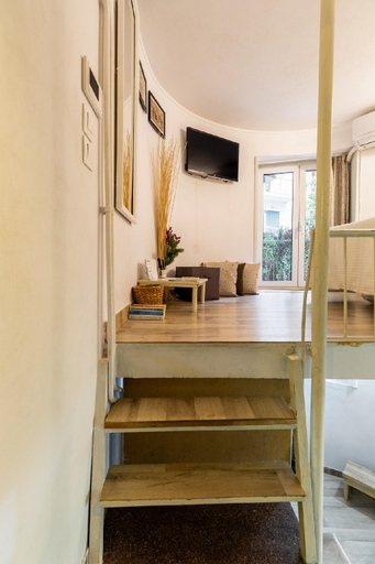 Others 4, Acropolis Elegant Maisonette, Attica