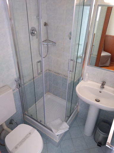 Bathroom 3