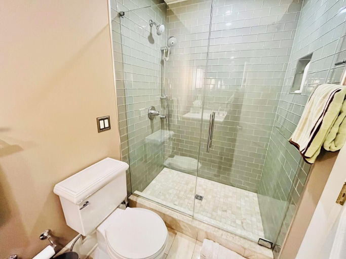 Bathroom 3, Pine Reach 63, Sussex