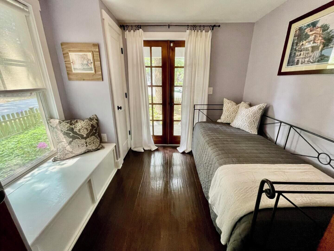 Bedroom 2, Kent Street 45, Sussex