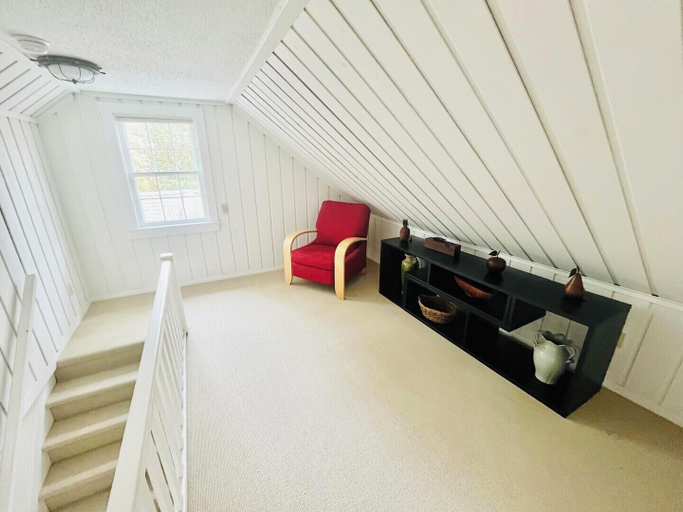 Bedroom 2, Pine Reach 63, Sussex