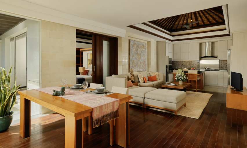 Dining Room 3