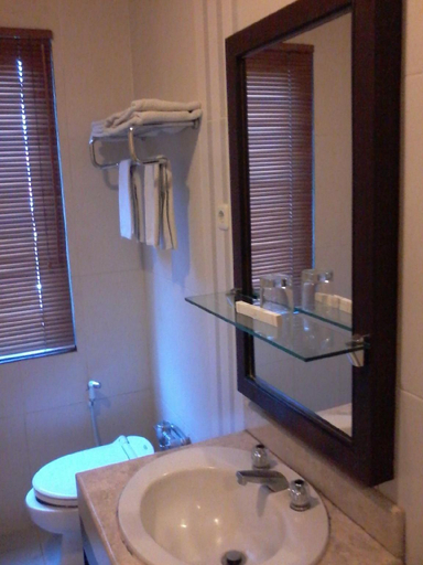 Bathroom 13