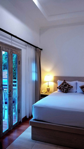 Bedroom 6
