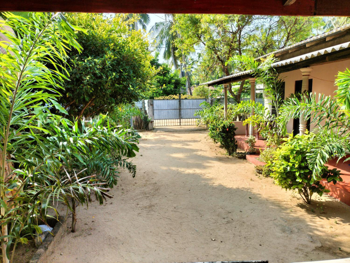 Others 5, Suman Beach Rooms, Kuchchaveli