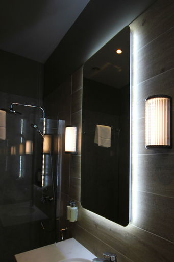 Bathroom 3, The Coach & Horses, Cambridgeshire