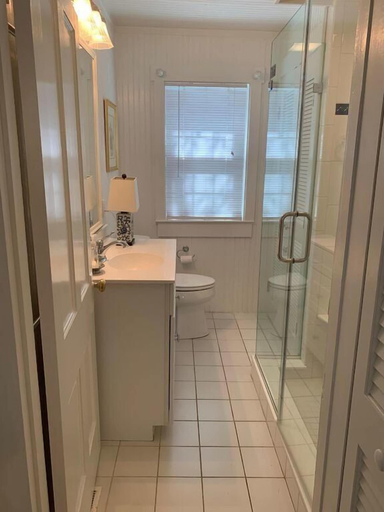 Bathroom 3, OAK Avenue 20, Sussex