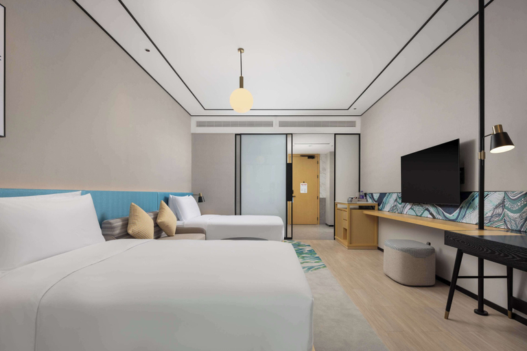 Bedroom 3, Hilton Garden Inn Zhoukou Huaiyang, Zhoukou