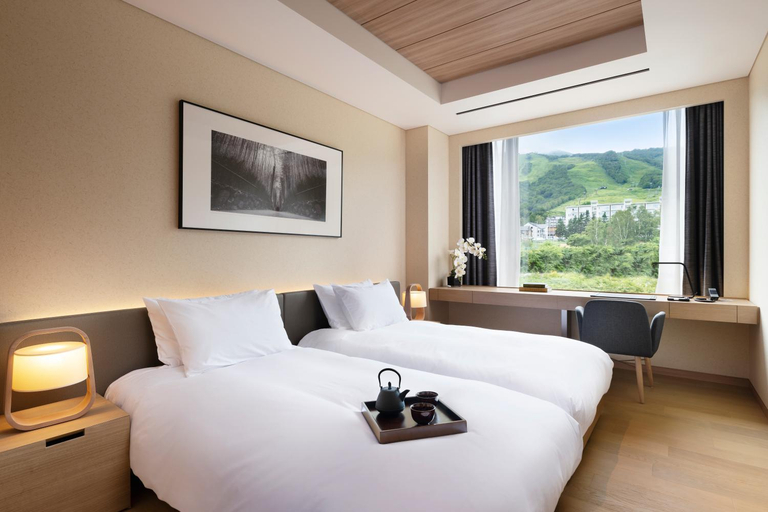 Bedroom 13