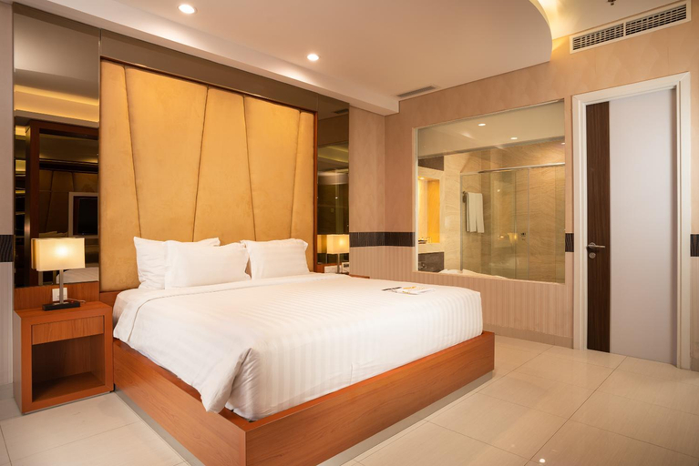 Bedroom 12