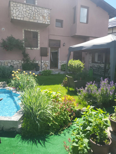 Others 2, Boina House, Bansko