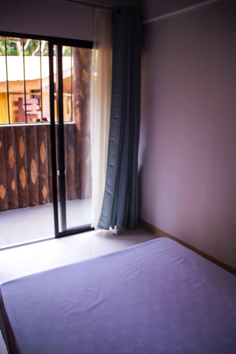 4, Camote's Lake Retreat, Lumban