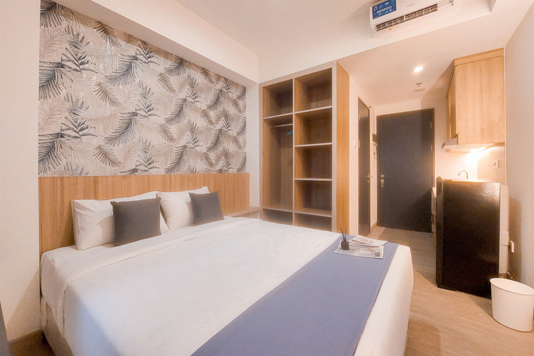 Bedroom 4, Highest Value Studio Room At Collins Boulevard Apartment, Tangerang