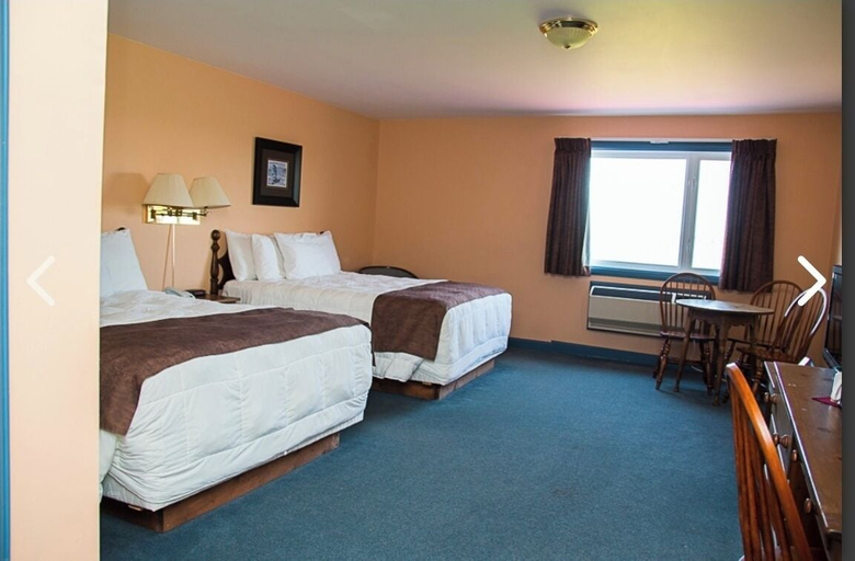 Bedroom 2, Stanley Bridge Country Resort, Queens