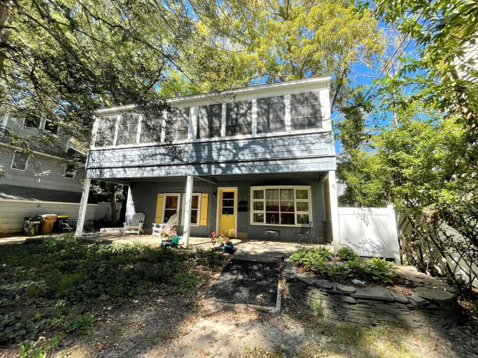 Exterior & Views 1, OAK Avenue 49, Sussex