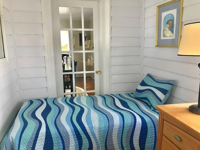 Bedroom 2, Christian Street 24, Sussex