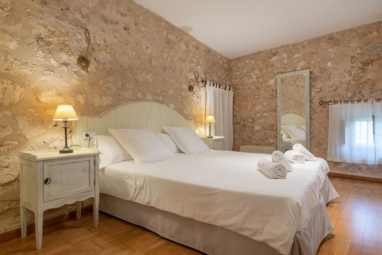 Bedroom 3, Agritourism SA Franquesa Vella, Baleares