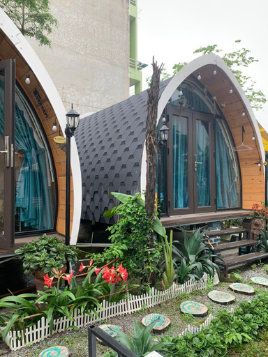 Exterior 15