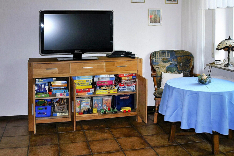 Living room 2, Ferienhaus mit Garten in Nessmersiel, Aurich