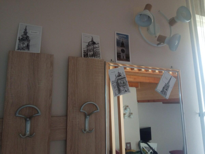 Others 4, artCENTAR apartman, Novi Sad