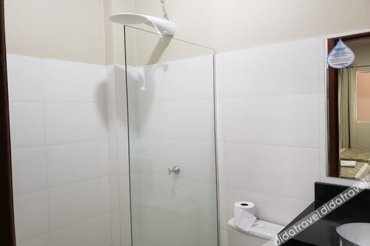 Bathroom 4, Hotel Itatiaia, Tangará da Serra