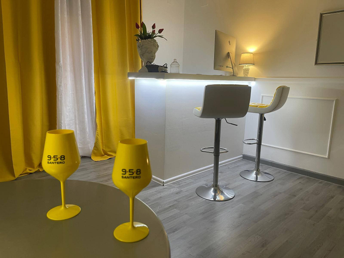 Public Area 5, Le Suite Del Lungomare, Catania