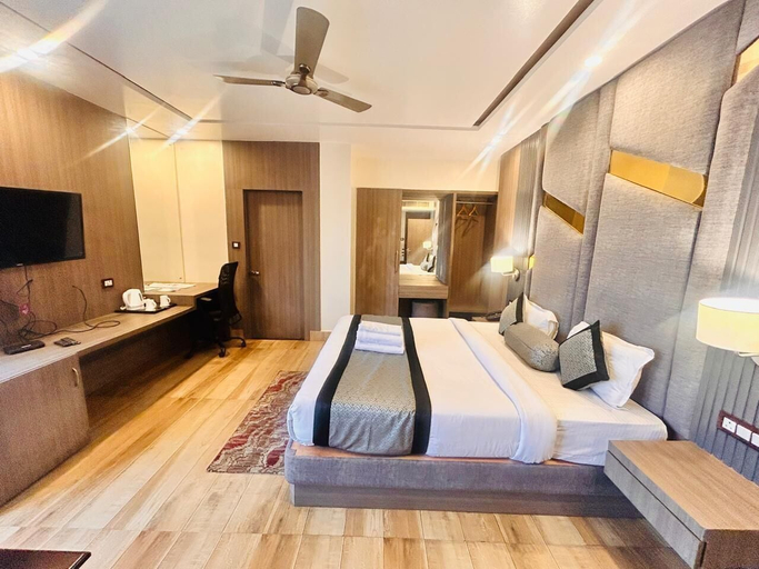 Bedroom 3, Hotel Holiday international, Purnia