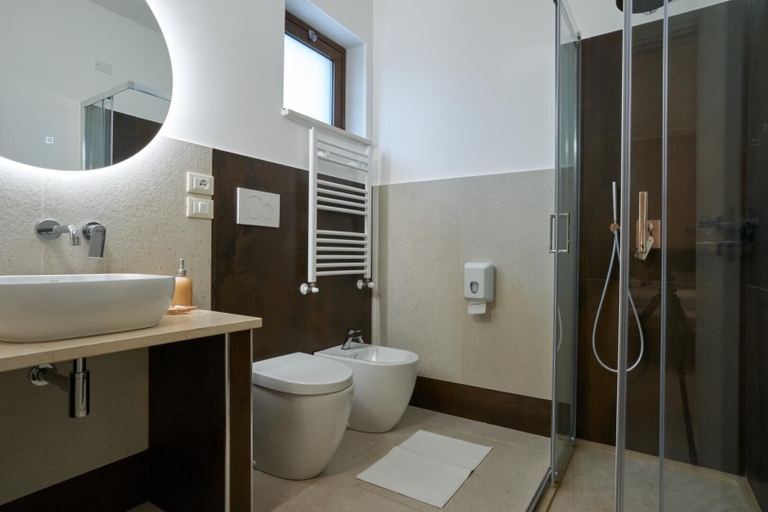 Bathroom 5, Il Girasole Capo d'Orlando, Messina