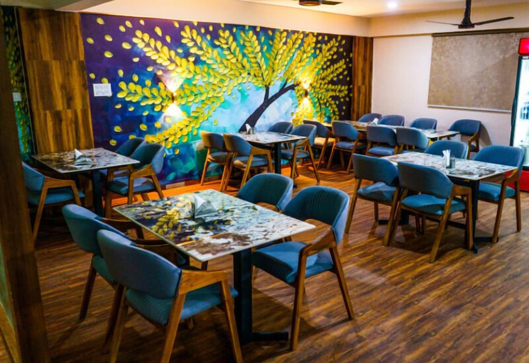 Food & Drinks 3, Hotel Park View Pithampur, Dhar