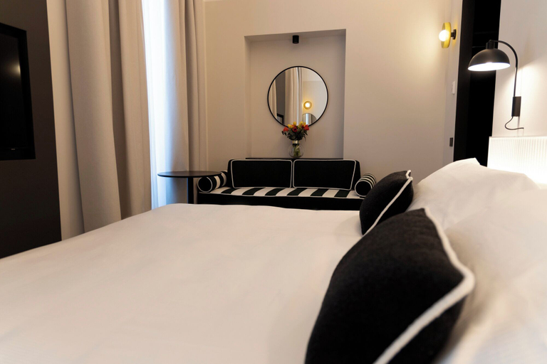 Bedroom 4, Adaram Suites, Napoli
