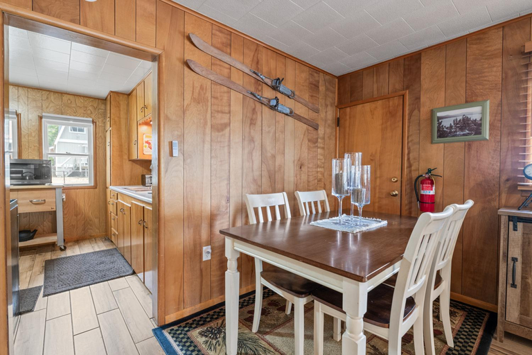 Others 5, Bear Slope View Cabin, San Bernardino