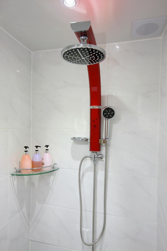 Bathroom 3