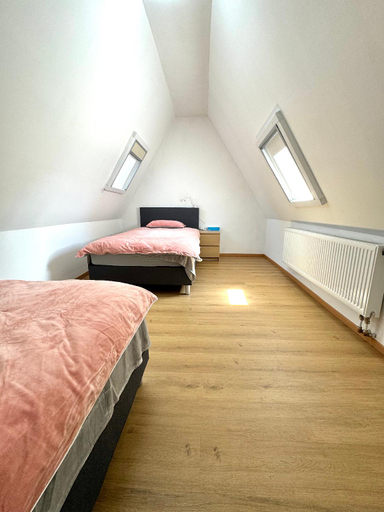 Others 4, la dewez a loverval, Hainaut