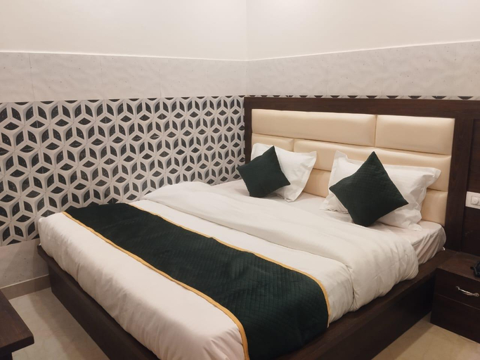 Others 4, G L Palace, Reasi
