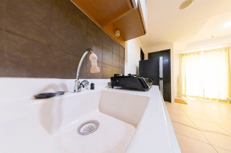 Room 2, Lovely 2Br Apartment At Belmont Residence Puri, West Jakarta