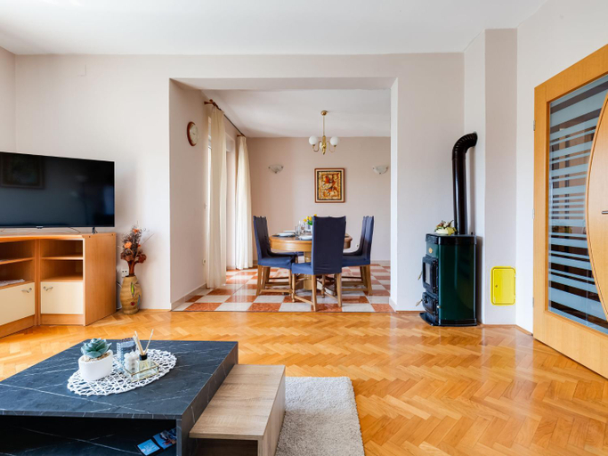Others 3, Apartment Daria 2 by Interhome, Obrovac