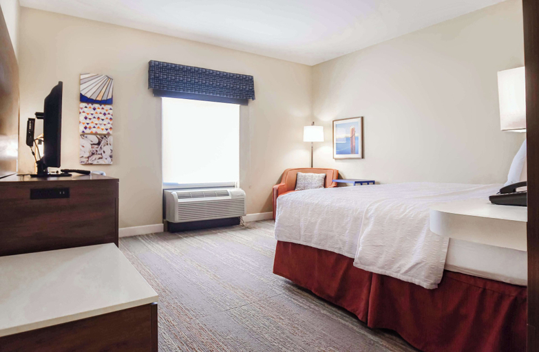 Bedroom 3, Hampton Inn Baton Rouge - Denham Springs, Livingston