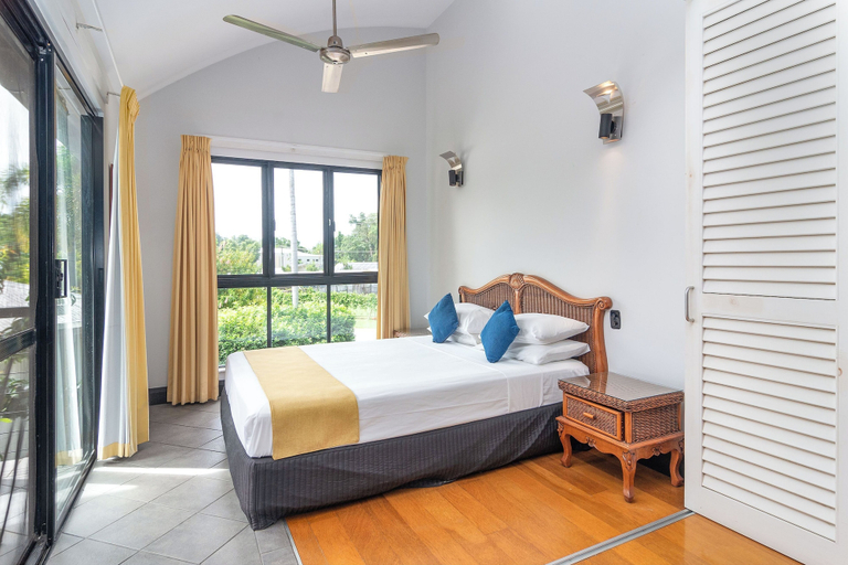 Bedroom 3, Dreamcatcher Beachsides Apartments, Douglas