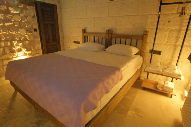 Bedroom 2, Euphoria Cave House, Nevşehir