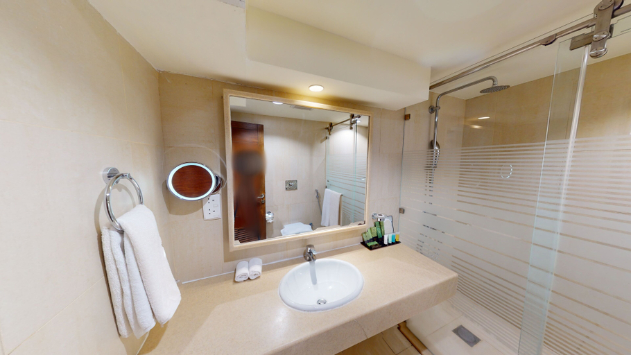 Bathroom, Royal Lazure Resort