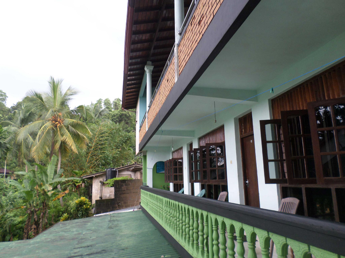 Others 3, Rathna Gems Halt, Ratnapura